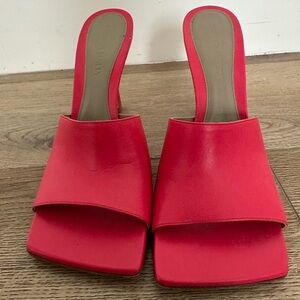 Bottega Veneta Red Square-Toe Slip-On Heeled Mules 38 1/2 8.5